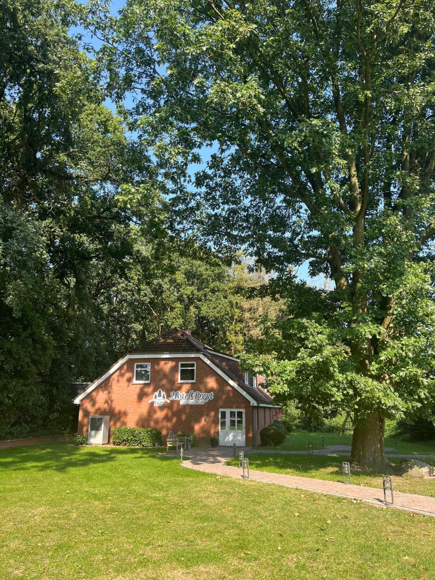 Hotel Preyt -Self Check In- Holtland Exterior photo